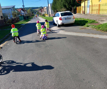 Materská škola - fotogaléria / Deň bez áut 22.9.2024. - foto